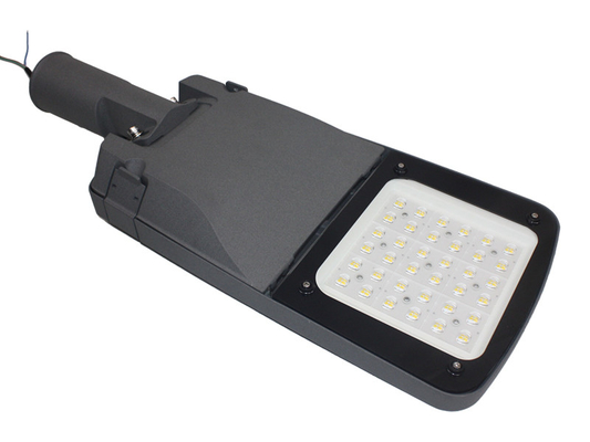 150W正方形スマートなセンサーLEDの街灯の収容の高い発光効率