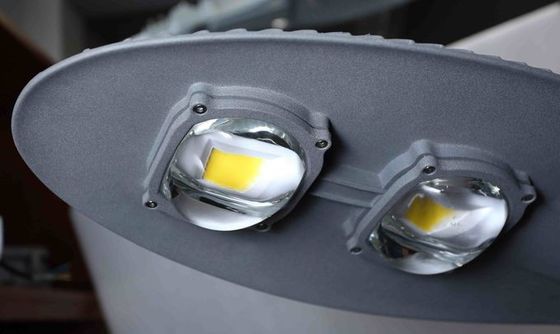 ENECのCBアルミニウムは主要な道路の穂軸レンズのための街灯を導いた破片NEMA 7 Pinを導いた