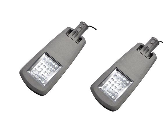 アルミニウム防水IP66 IK08がハイウェーのための街灯3000K Ra80 120lm/Wを導いたダイ カストは