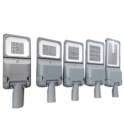 CRI 70 屋外 LED 街路灯で通りを明るく -40C-50C 光源 LED SMD